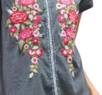 Caite & Kyla - Leona V-neck Tee