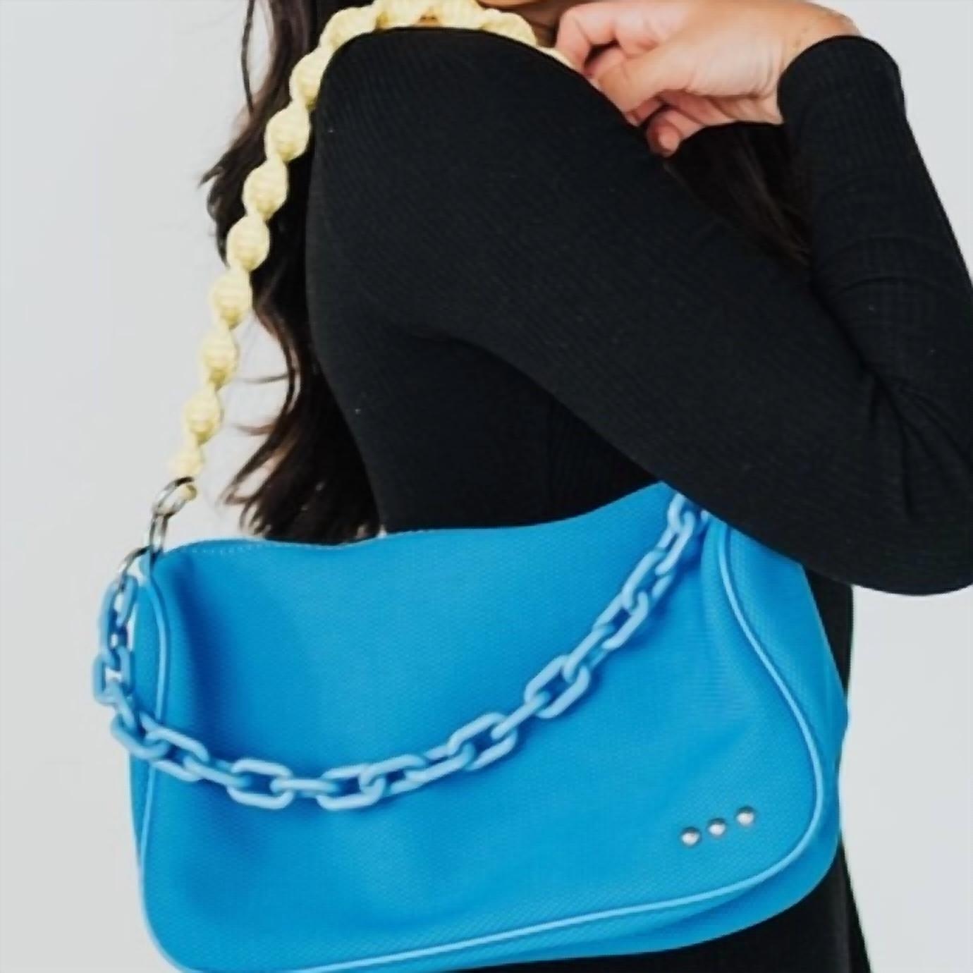 Pretty Simple - Triple Strap Crossbody Shoulder Bag