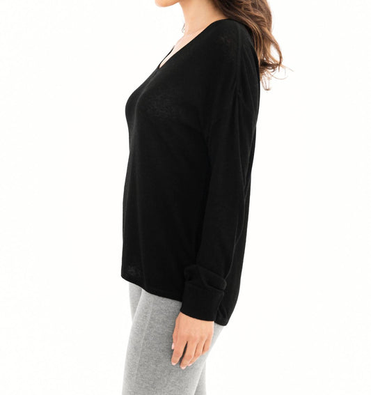 Leimere - Long Sleeve Vneck Tee