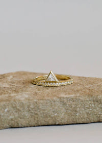 Jaxkelly - Women's Triangle Ring