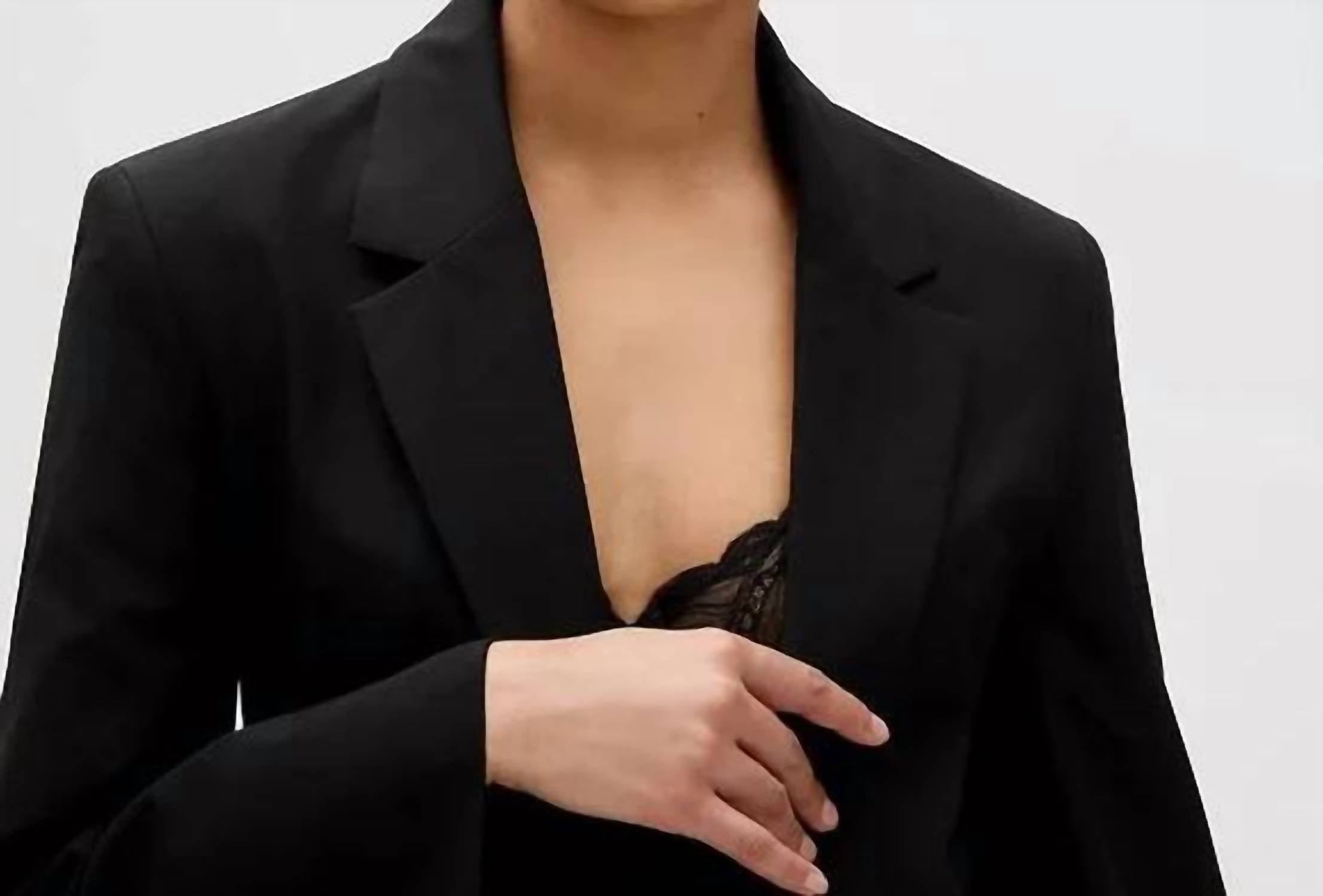 Calvin Klein - Refined Stretch Cinch Blazer