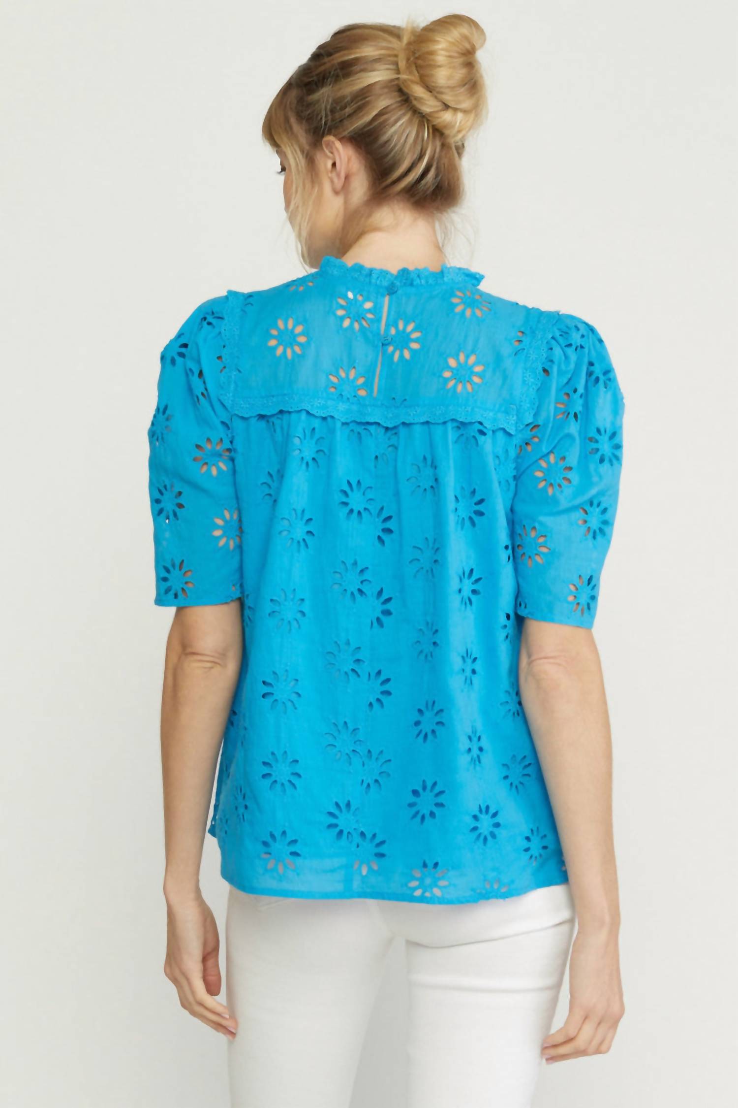 Entro - Solid Girl Eyelet Top