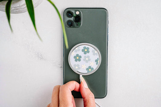 The Care Collective - Flower Magnetic Charger