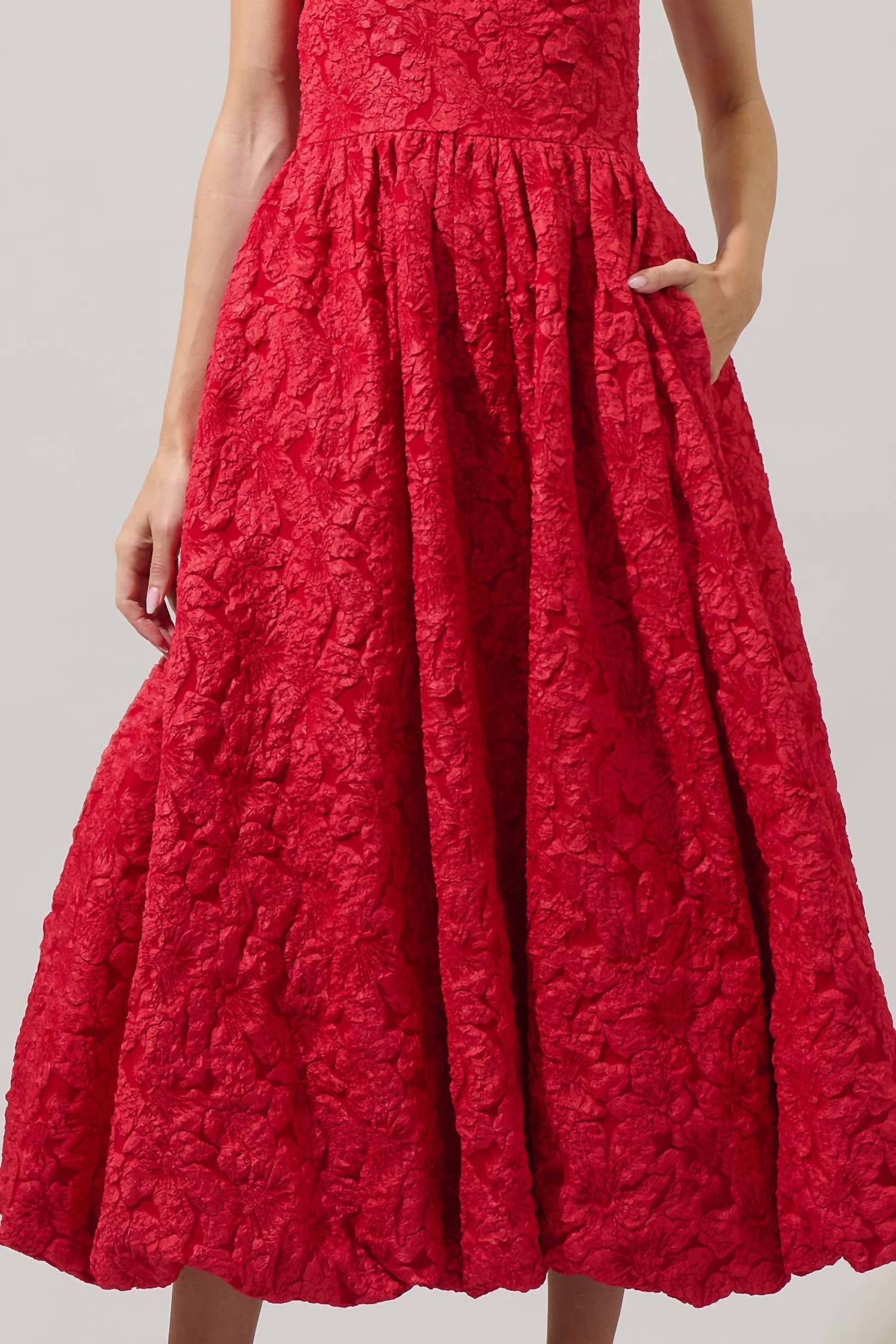 Sugarlips - Arielle Jacquard Belle Strapless Maxi Dress