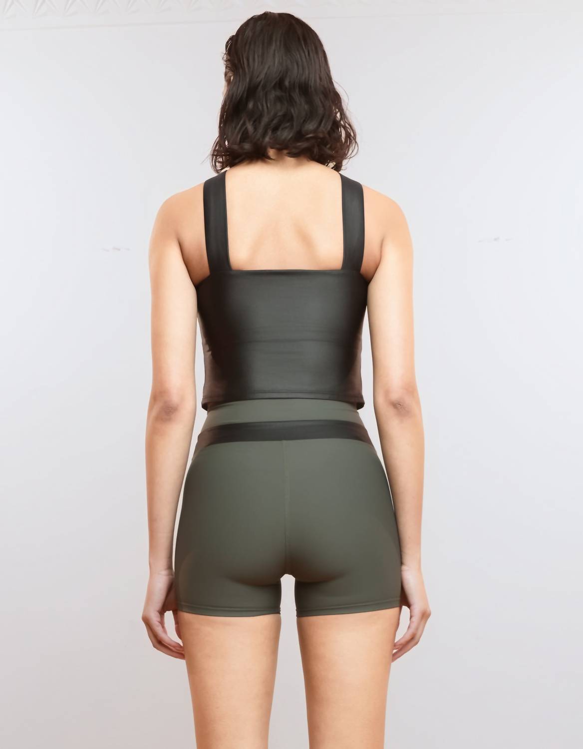 HEROINE SPORT O-tank Halter Neck Active Tank With Built-in Bra in bra in black - women's tank top - detail view