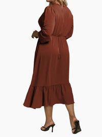 Standards & Practices - Ruched Sleeve V Neck Curvy Fit Midi Dress - Plus Size