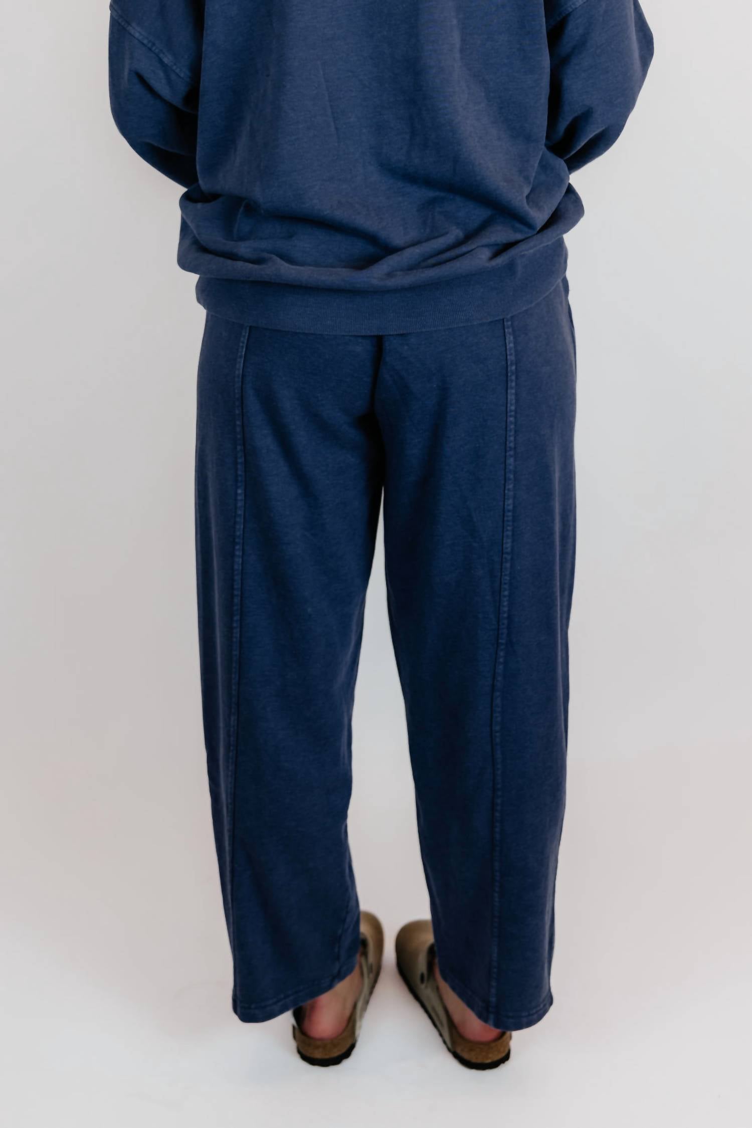 Rae Mode - Avia Mineral Washed Pullover & Barrel Pant Set