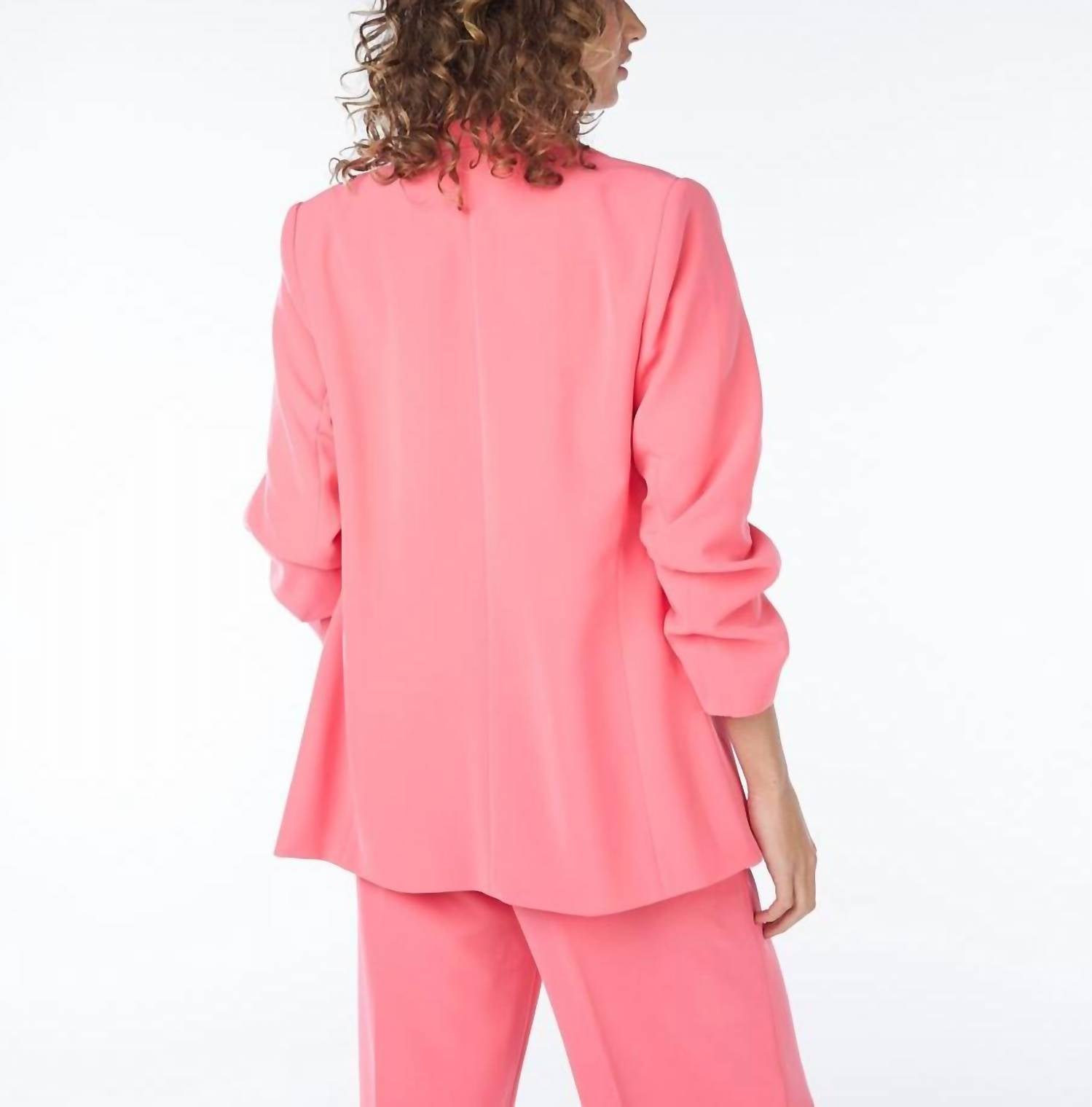 ESQUALO Brigitt City Three Quarter Sleeve Blazer in strawberry - women's jacket - detail view