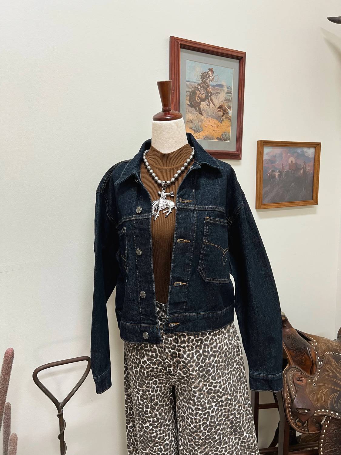 Ariat - Women's Western Denim Jacket