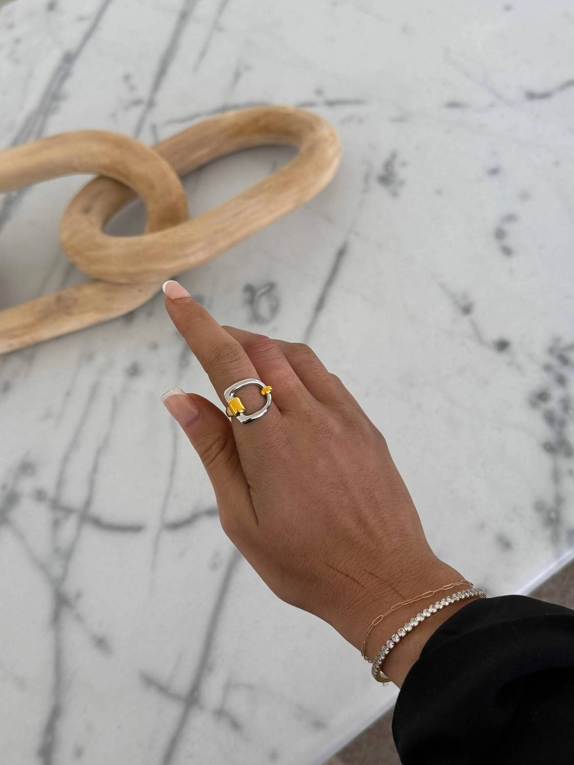 Chansuttpearls - Women's The Claire Band Ring