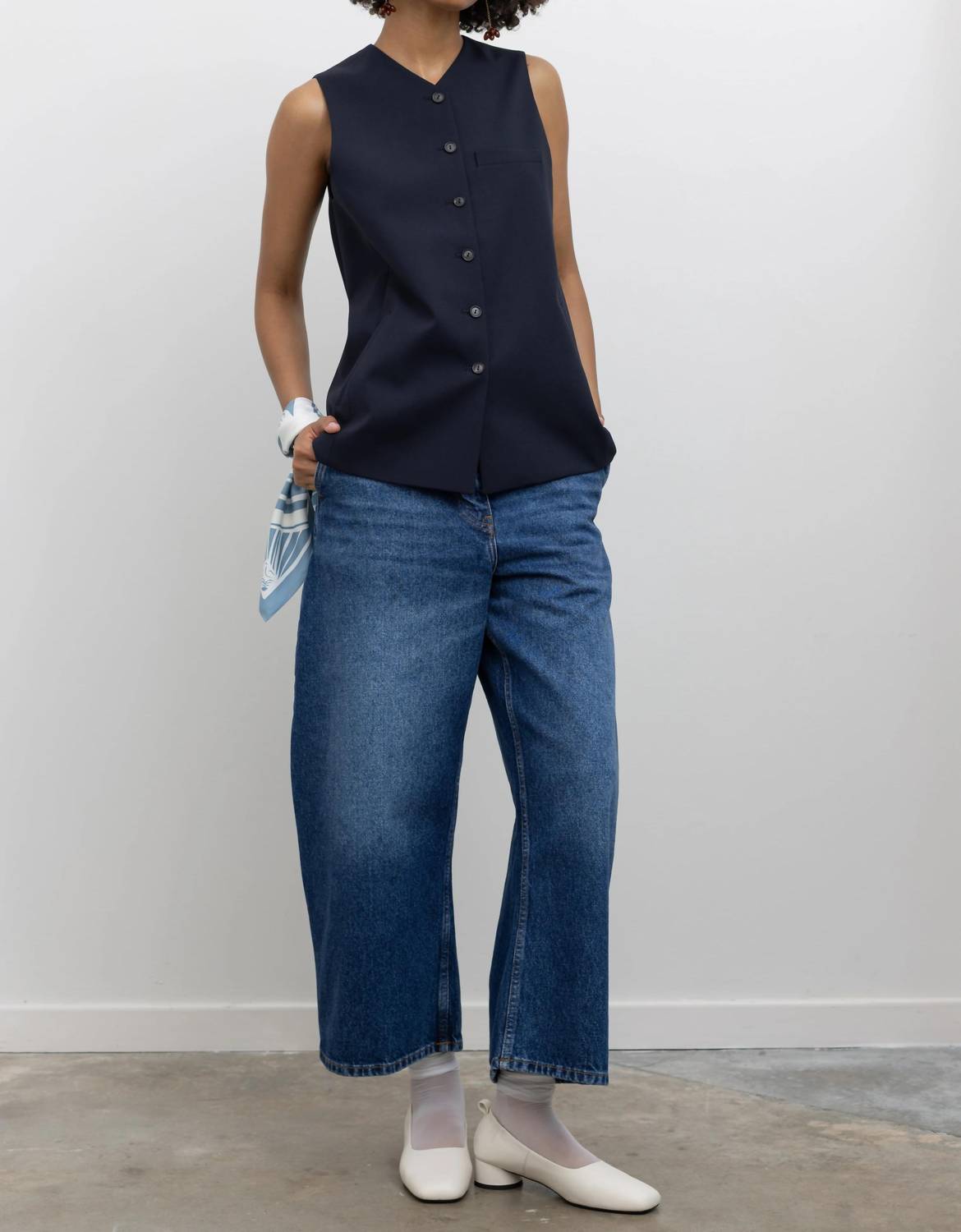Cordera - Tailored Button Front Vest