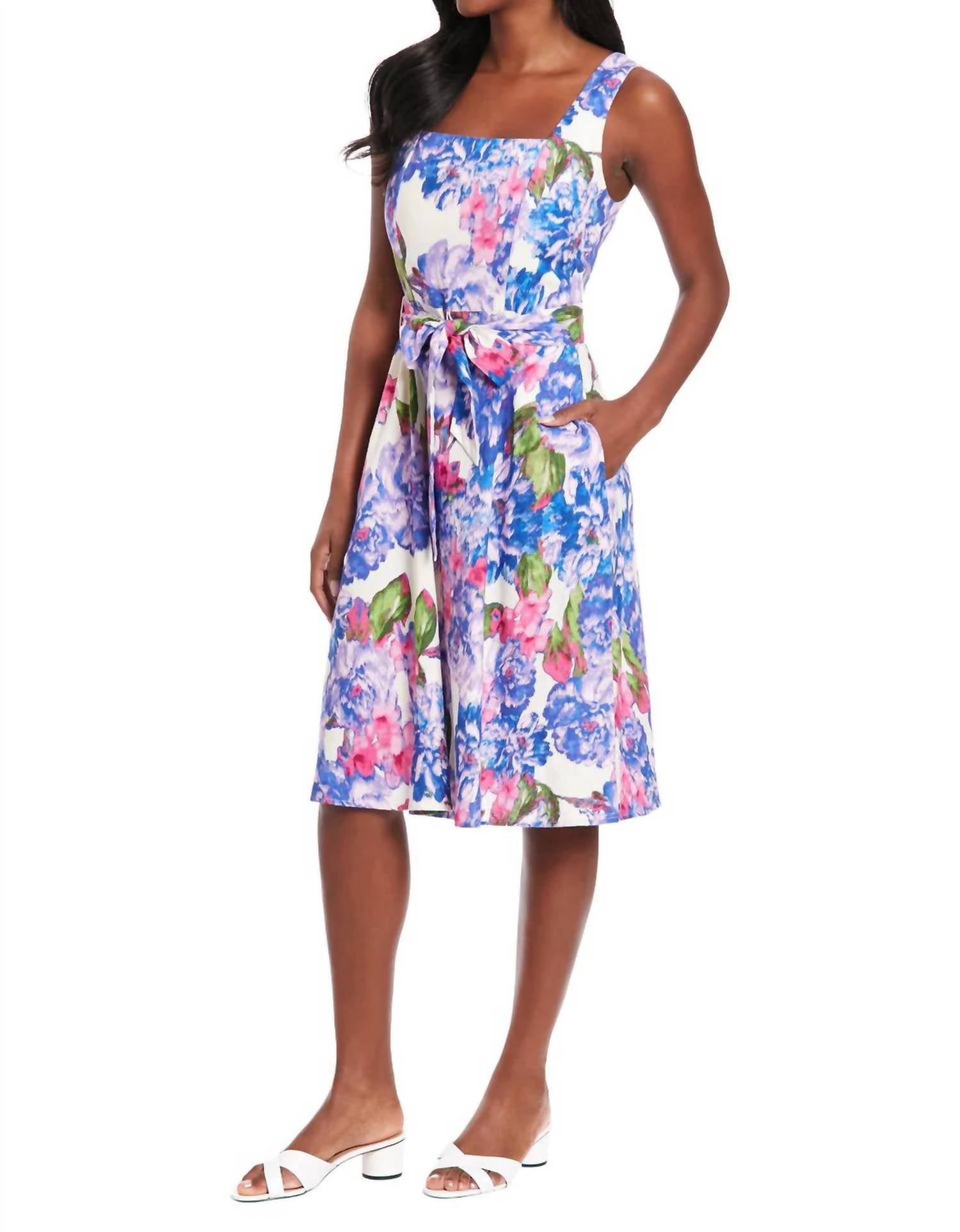 London Times - Carmella Floral Linen Dress