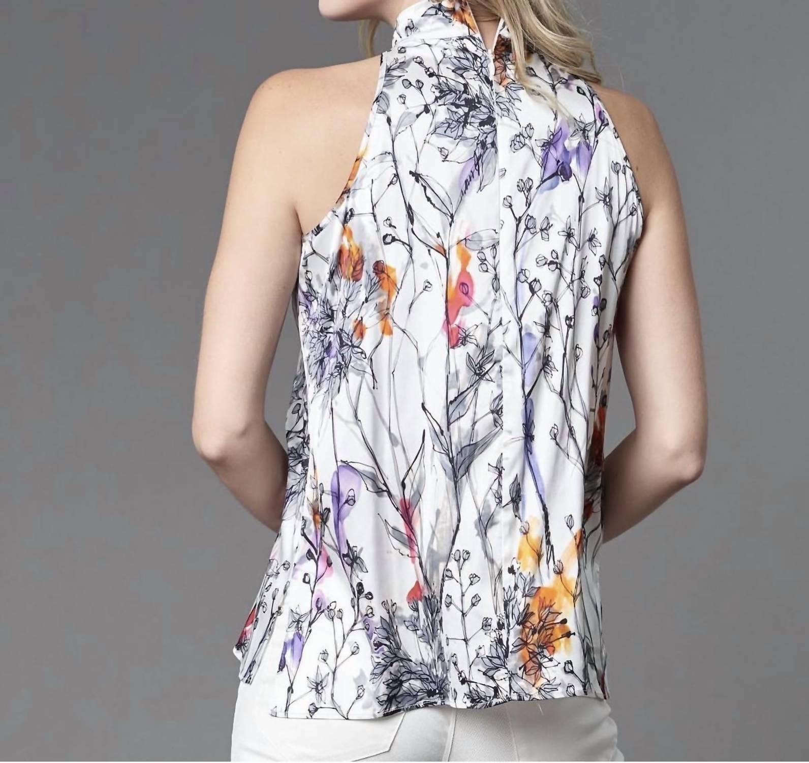 Lola & Sophie - HIGH NECK SLEEVELESS BLOUSE