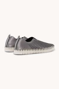 Ilse Jacobsen Women's Tulip 3576 Shoes in gunmetal - women's flats - alternate view