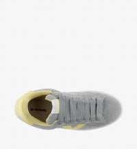 Victoria - Women's Barcelona Platform Shoes