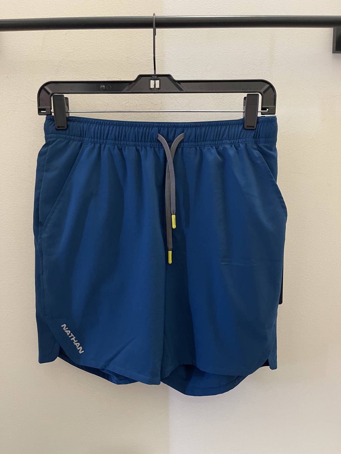 Nathan Sports - Men's Essential Shorts 2.0