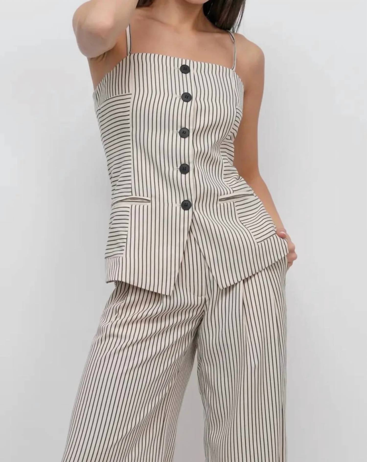 Greylin - SANDI BUTTON FRONT TOP