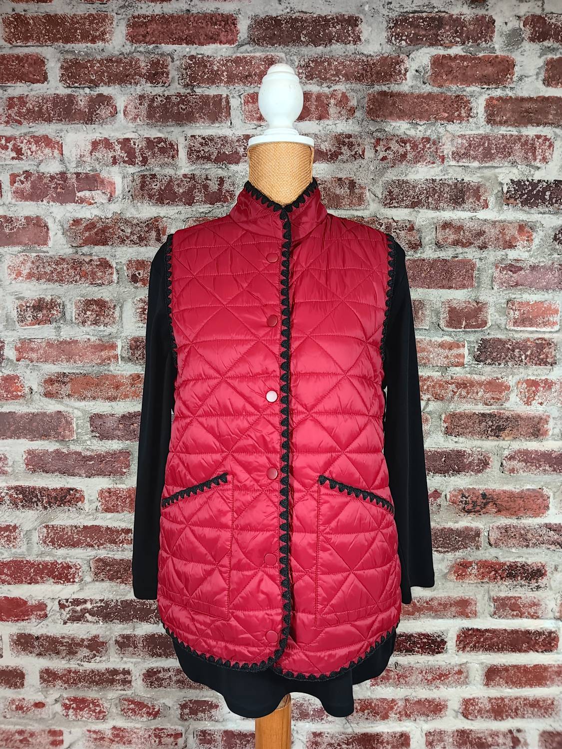 Multiples - Women's Quilted Snap Button Vest