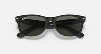 Ray Ban - New Wayfarer Classic Medium Polarized Sunglasses Rb2132 622/58
