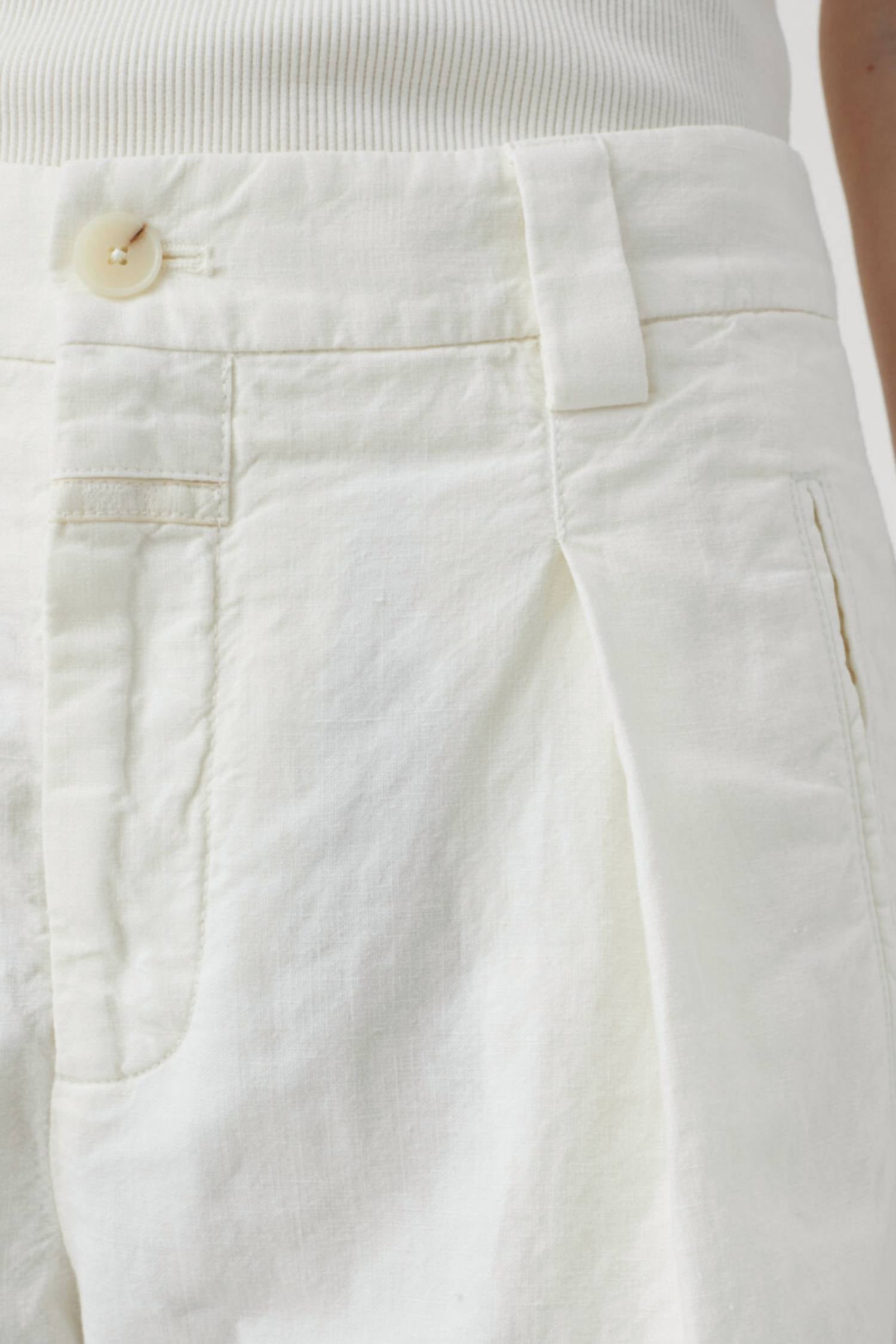 Closed - Mid Waist Linen Cotton Blend Shorts
