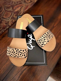 Qupid - Women's Leopard Lady Slides