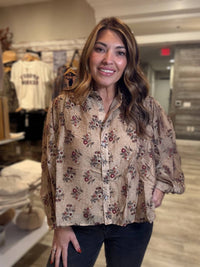 Entro - Vintage Floral Button-Up Blouse