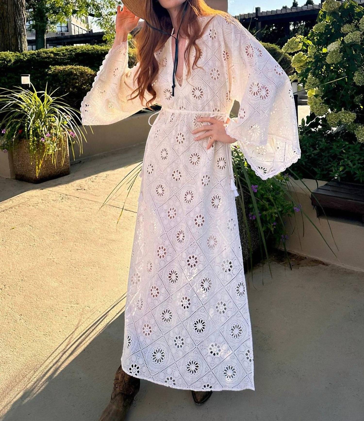 Miguelina - Ieva Diamond Eyelet Embroidered Caftan