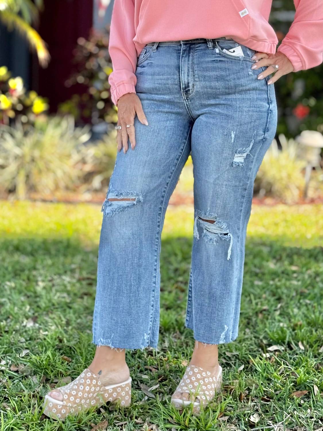 Judy Blue - Far And Wide Cropped Jeans