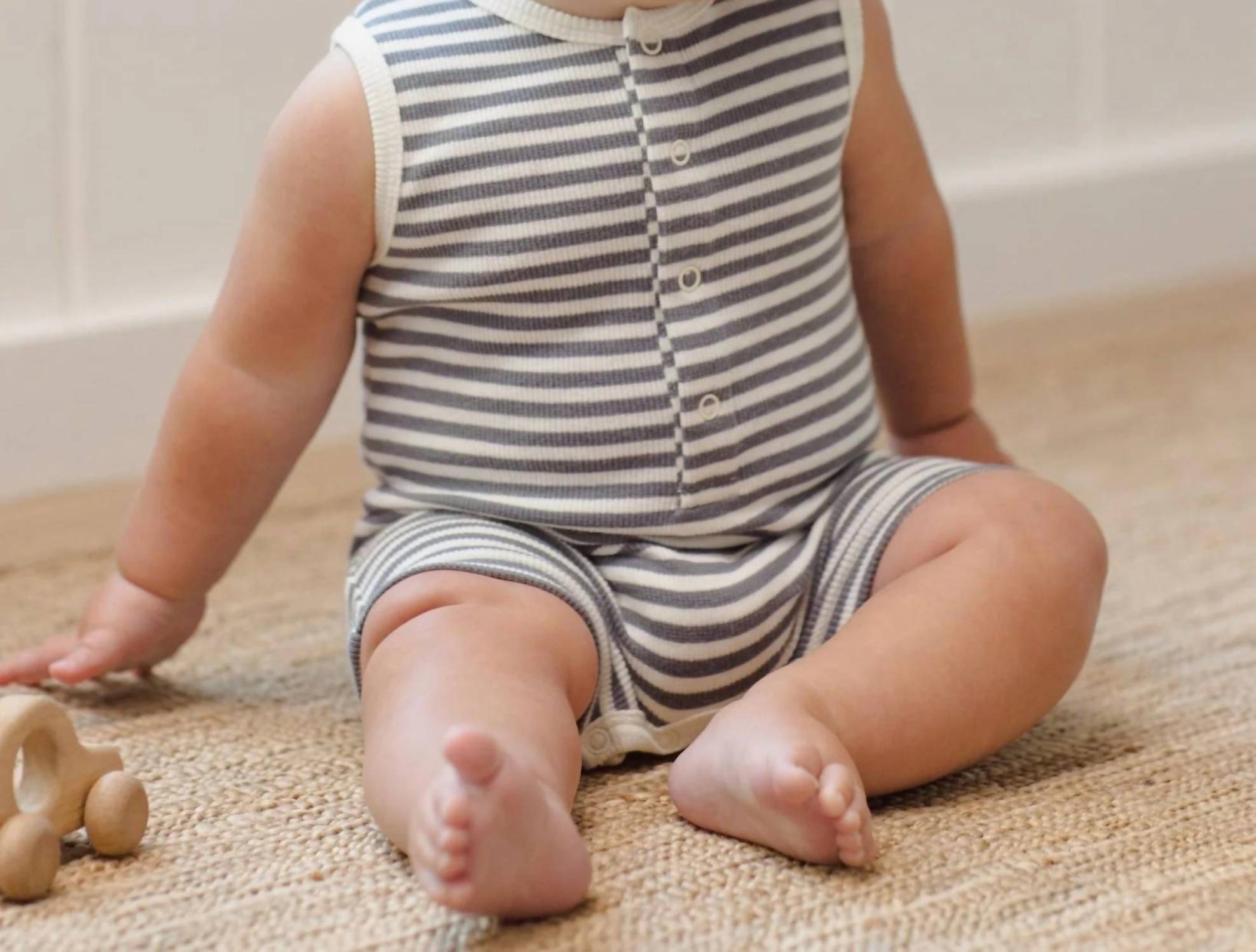 Quincy Mae - Boy's Ribbed Henley Romper