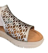 Salvia Women's Addison Platform Sandal in gold met - women's sandal - detail view