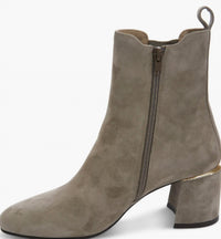 Vaneli - Women's Ilias Block Heel Bootie