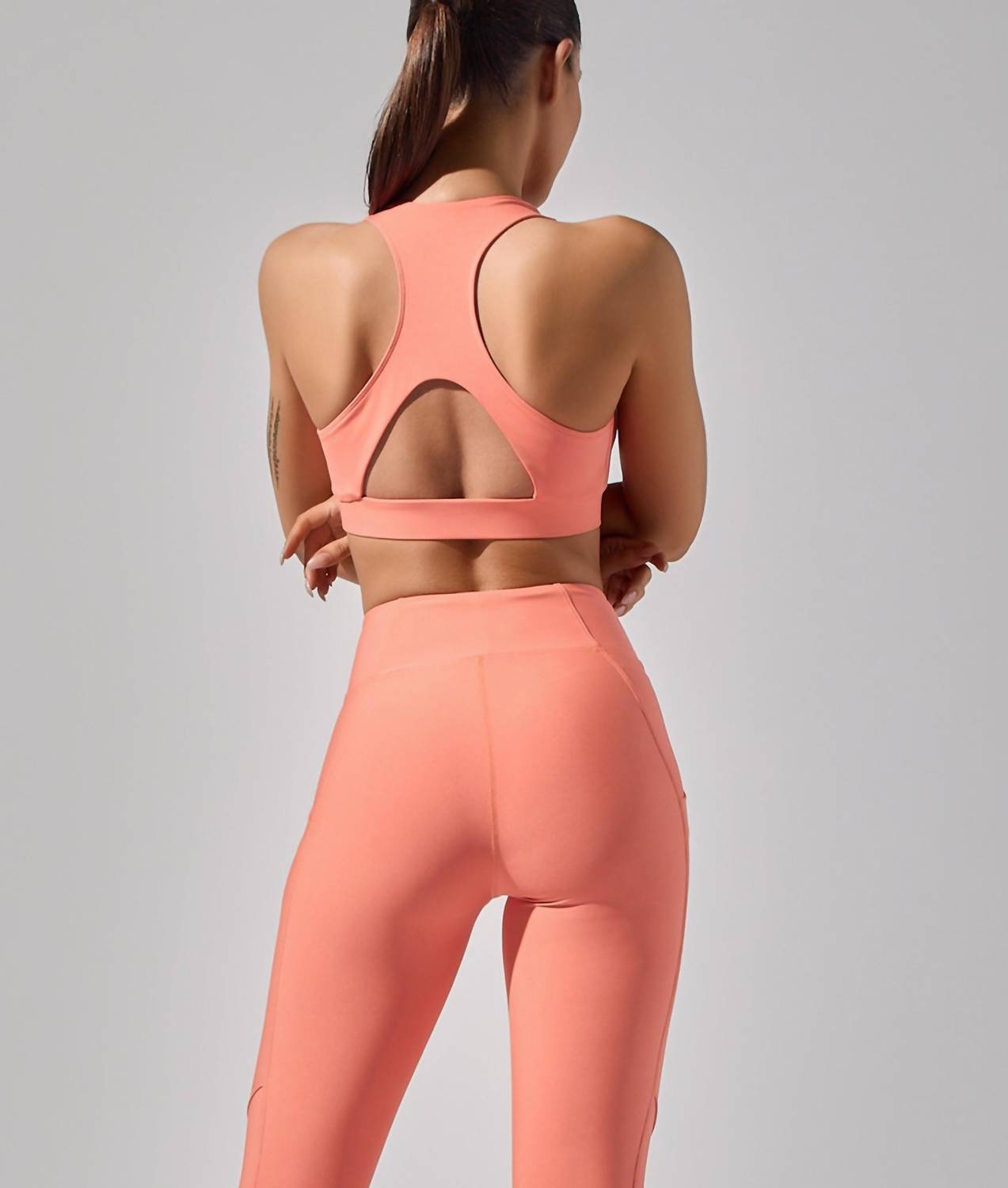 HEROINE SPORT Dalia High-performance Bra in coral - women's intimate - alternate view