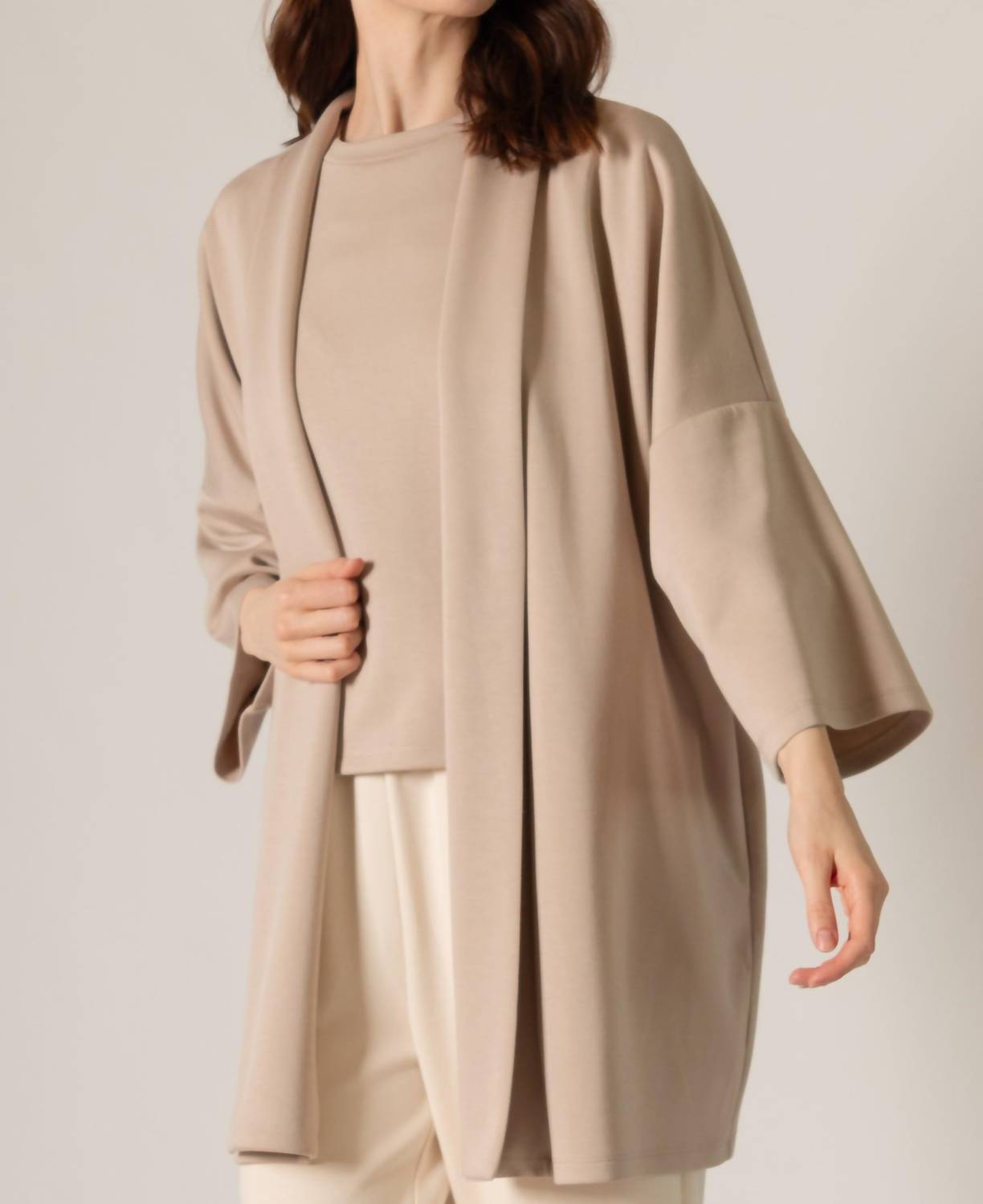 P.CILL Amelia Oversized Cardigan in taupe - women's cardigan - detail view