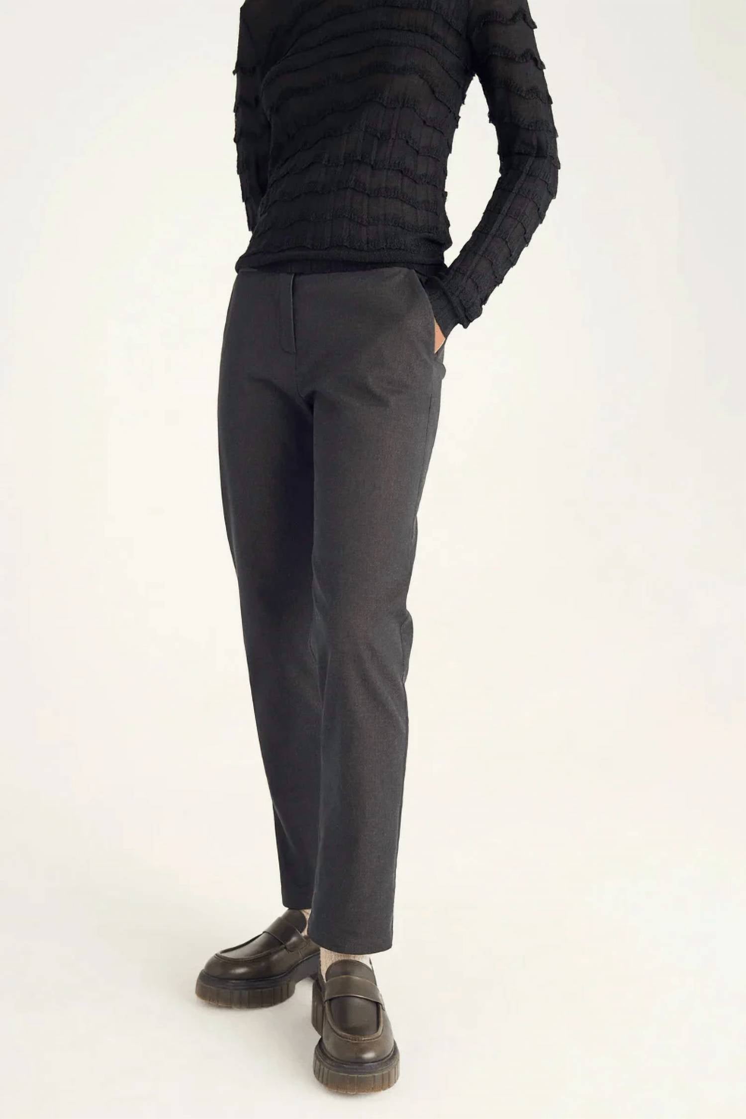 Cotelac - Straight Close-fitting Pants