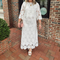 Tcec - Daisy Lace Scalloped Hem Top And Midi Skirt Set