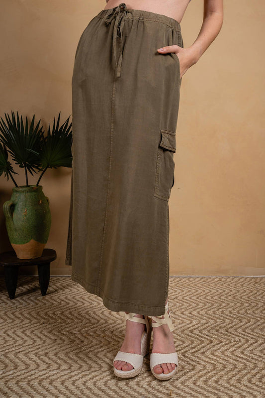 Paparazzi - Tencel Slub Pull-On Cargo Skirt w/Slit Side