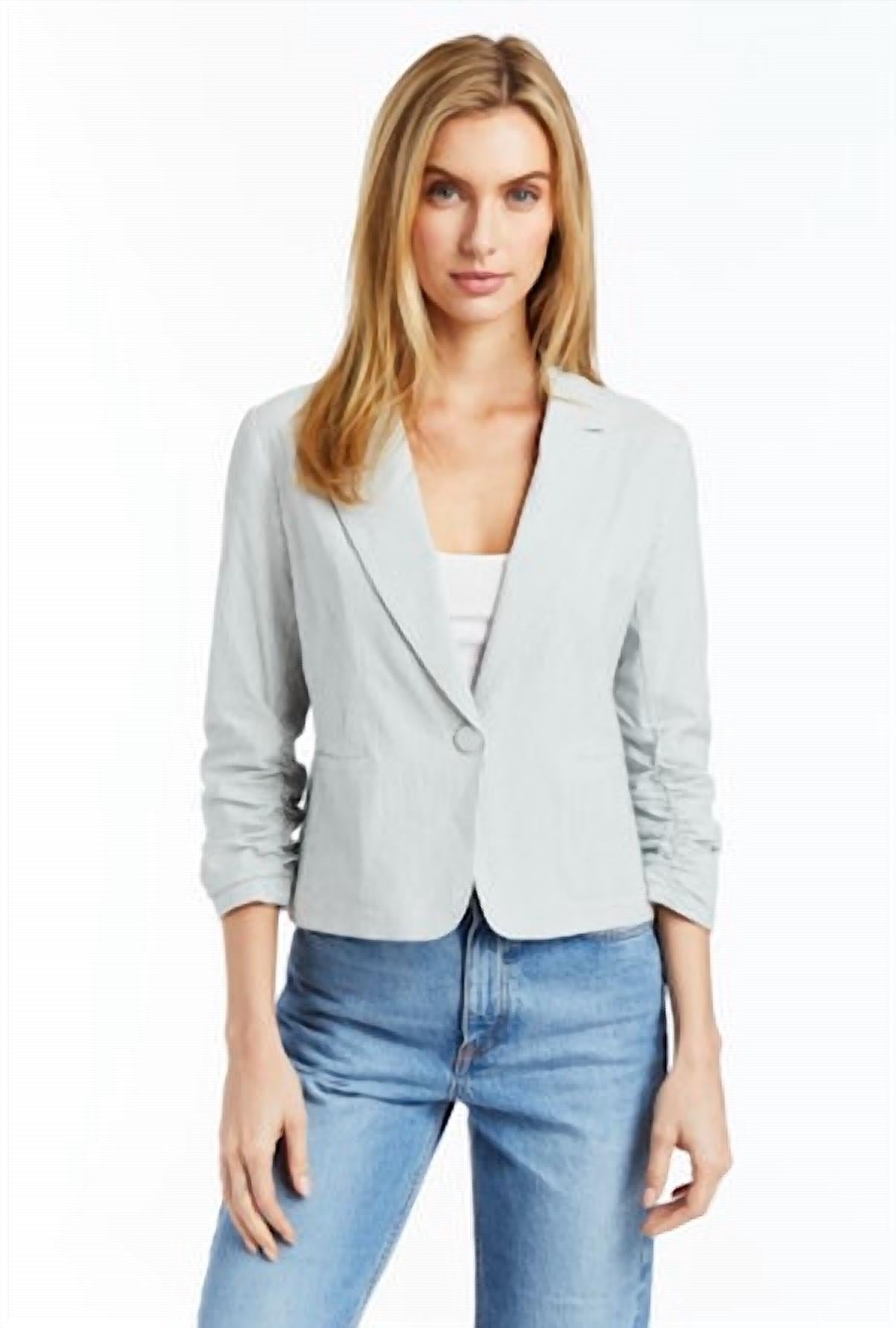 Drew - Suzie Blazer