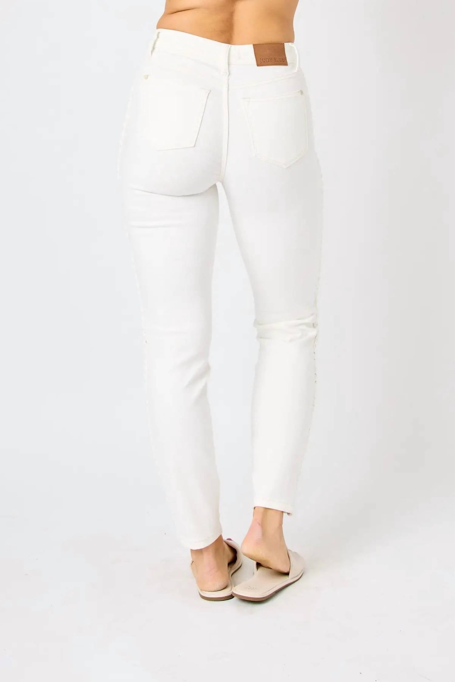 Judy Blue - Women's Mide Rise Braided Detail Relaxed