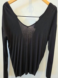 Vava - Women's Deep V-neck Relaxed Long Sleeve Top With Horizontal Bar Detail