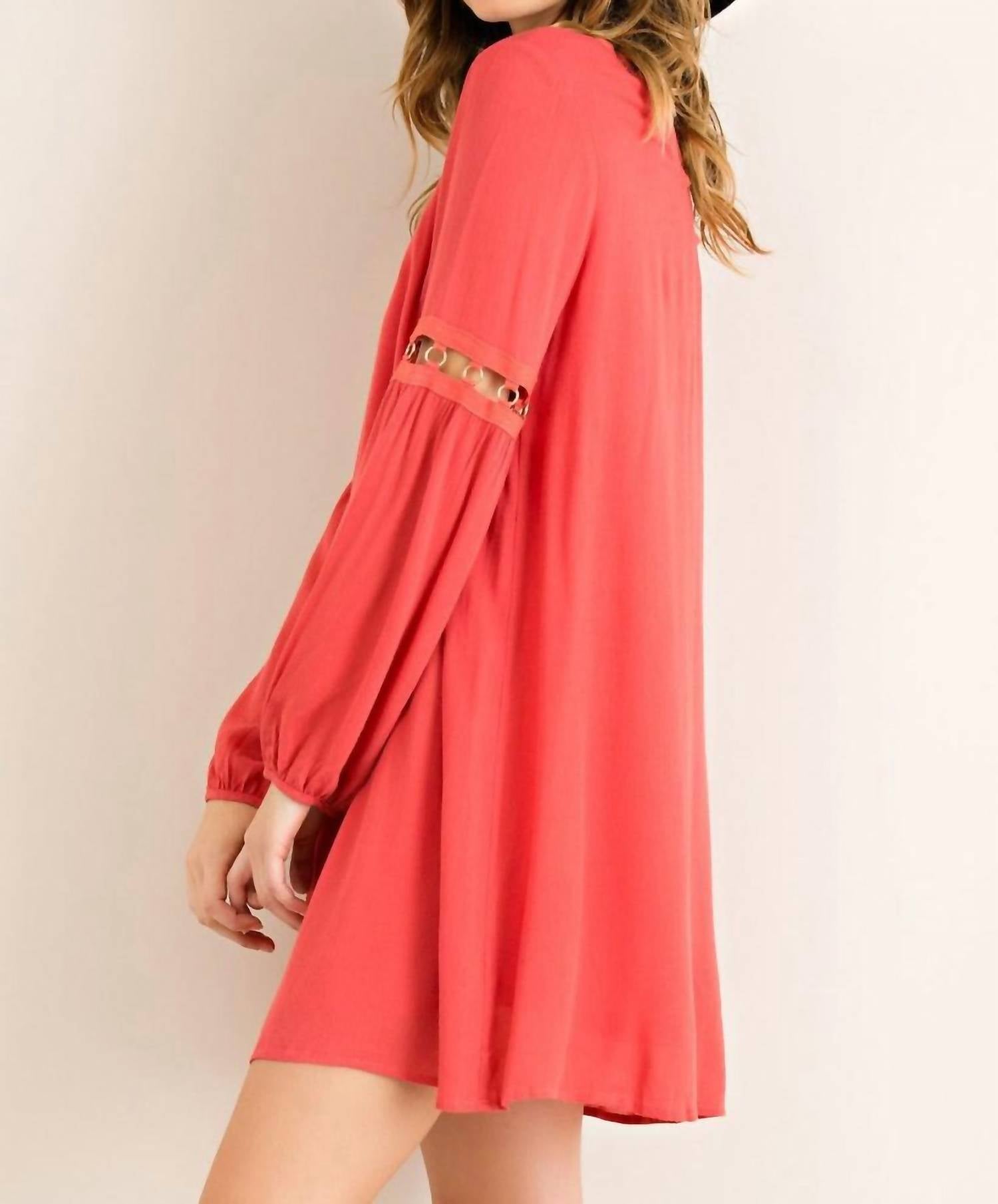 Entro - Long Sleeve With Cutout Details Dress