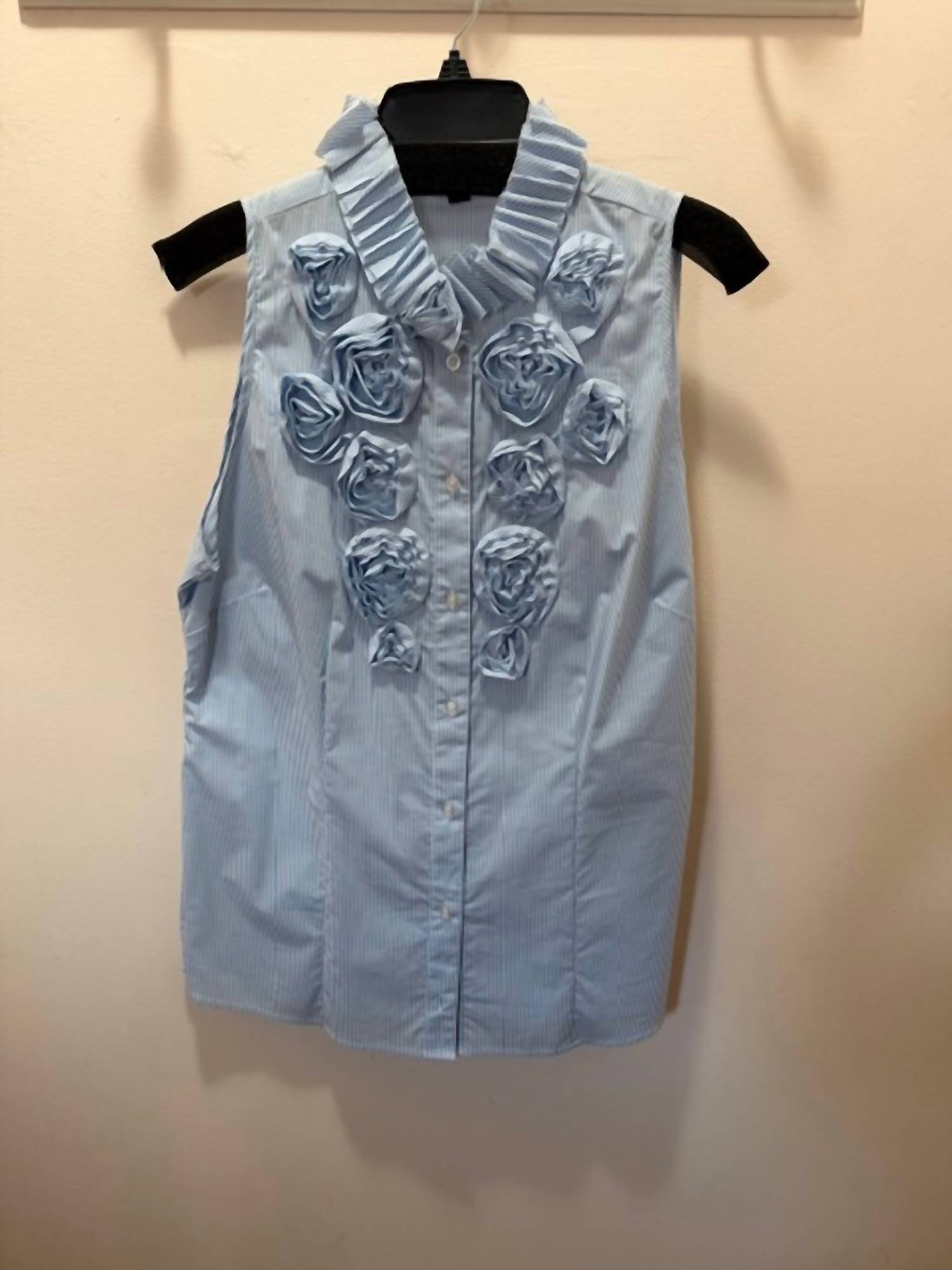 Katherine Barclay - Women's Rosette Pinstripe Sleeveless Blouse