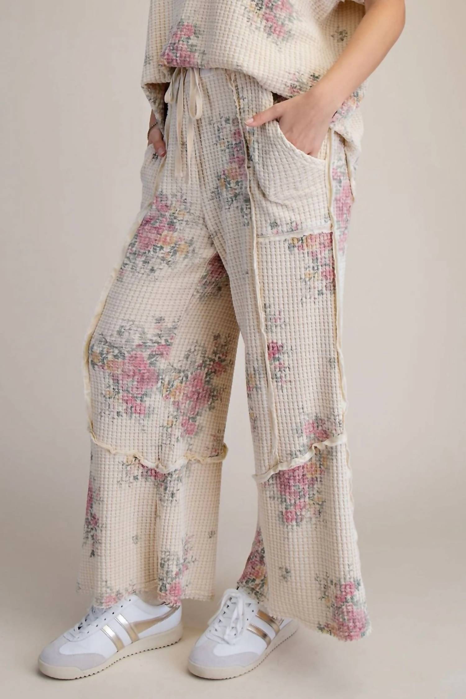 Easel - Waffle Floral Wide Leg Pant