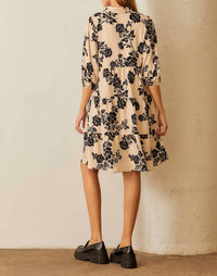 Polagram - Floral Print Tiered Button Up Dress