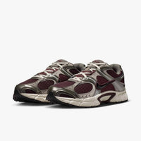 Nike - Men's V5 Rnr Sneakers