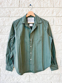 Frank & Eileen Women's Eileen Relaxed Button Up Shirt in green white textured stripe - women's shirt - detail view