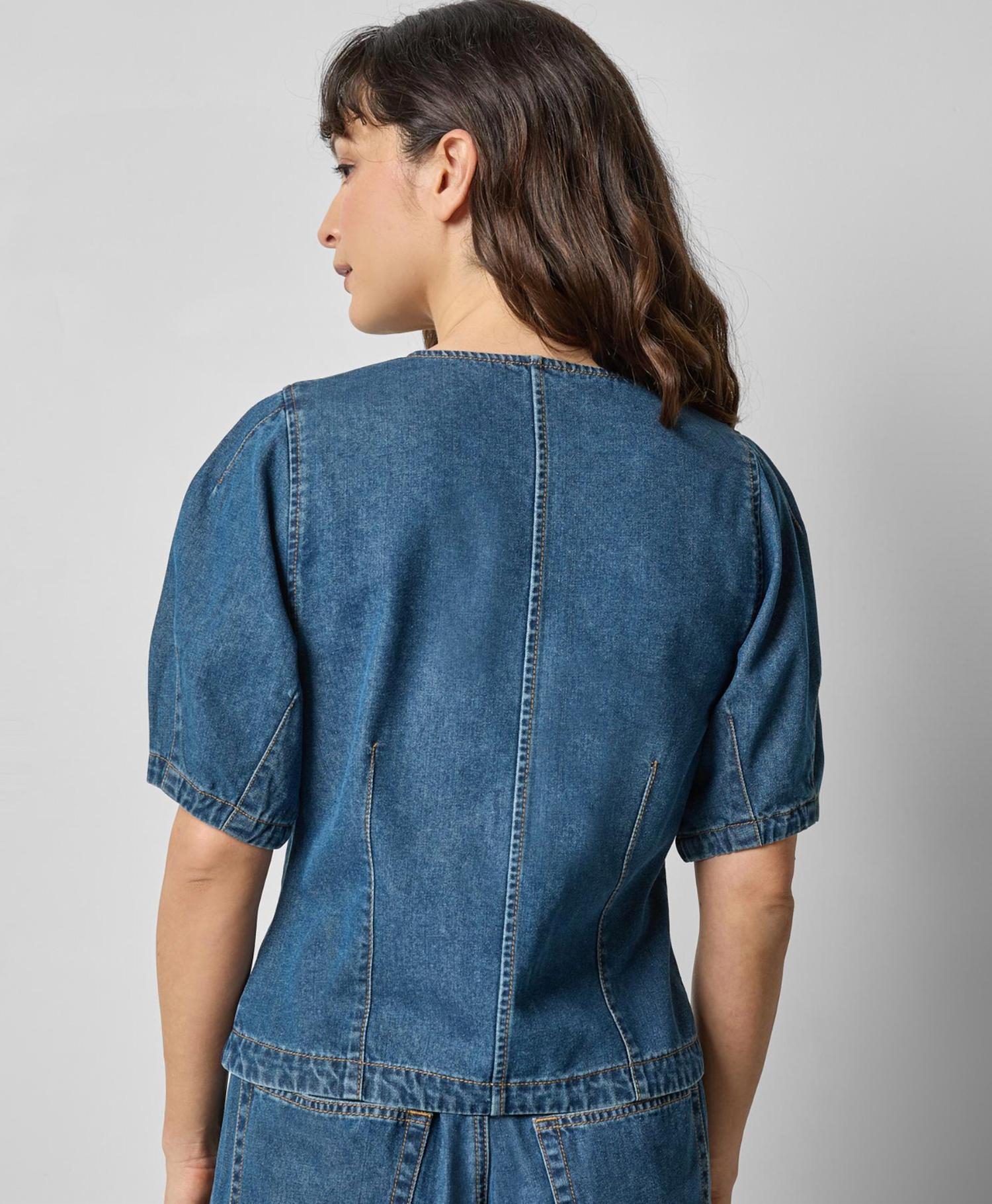 Lilla P - Short Sleeve Seamed Top