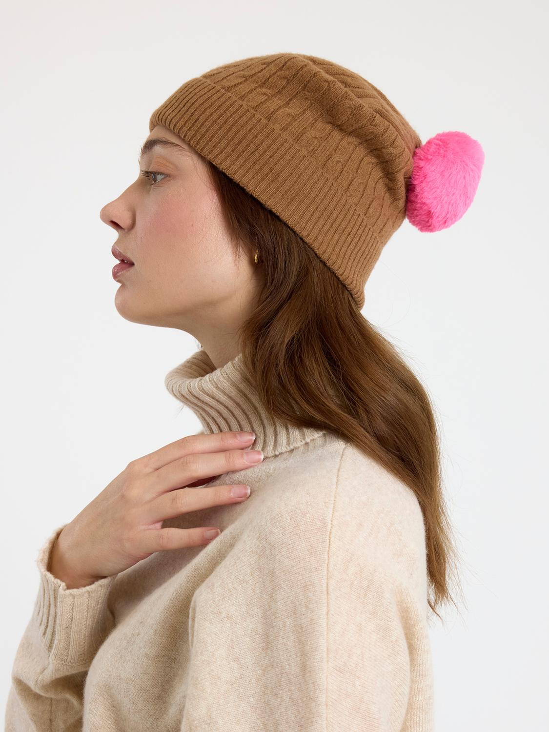 Brodie Cashmere Cable Pom Cashmere Hat in chestnut - women's hat