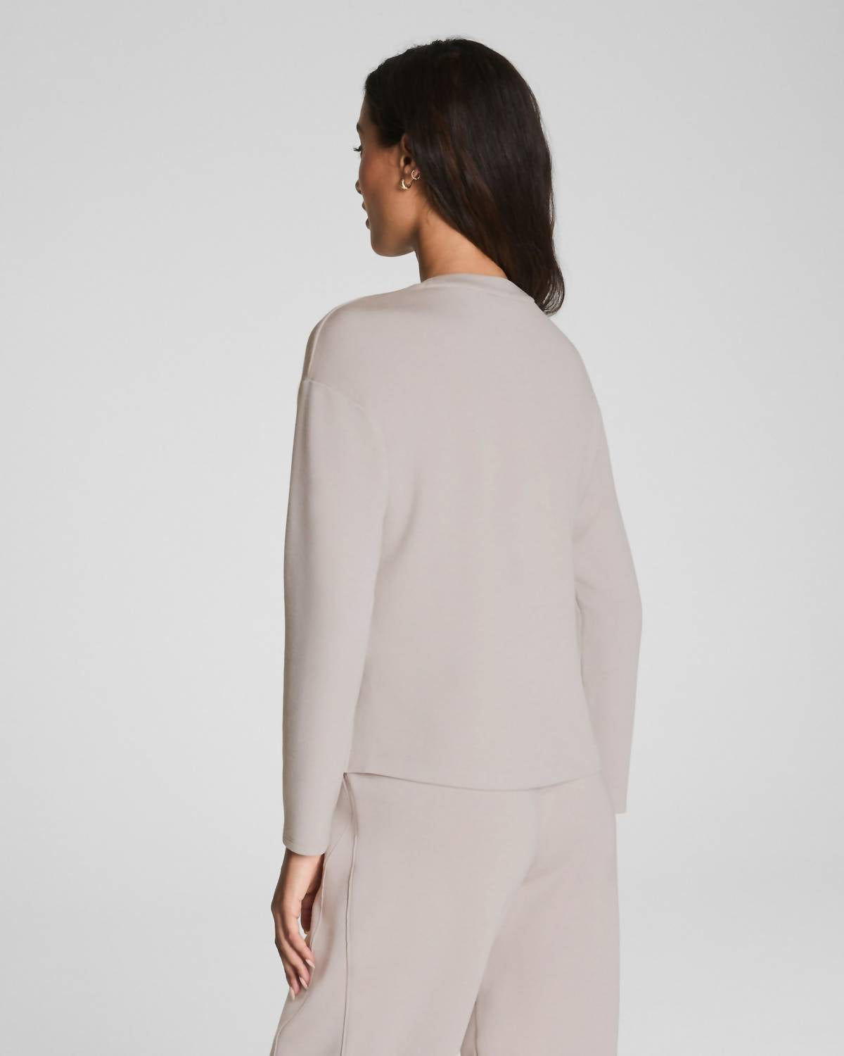 Spanx - Airessentials Long Sleeve Side Slit Top