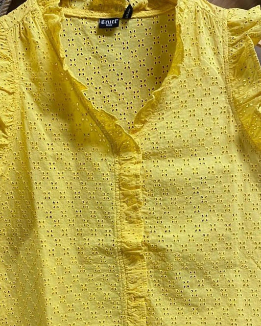 Cinch - Eyelet Ruffled Sleeveless Blouse