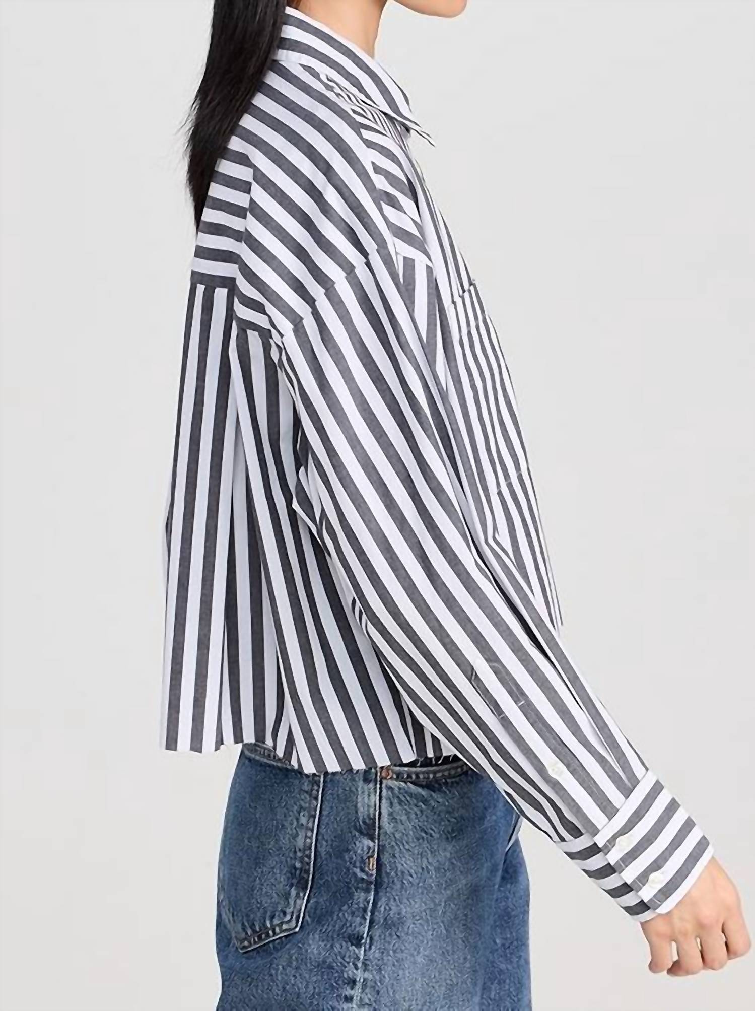 Daze - Academy Cropped Button Down Shirt
